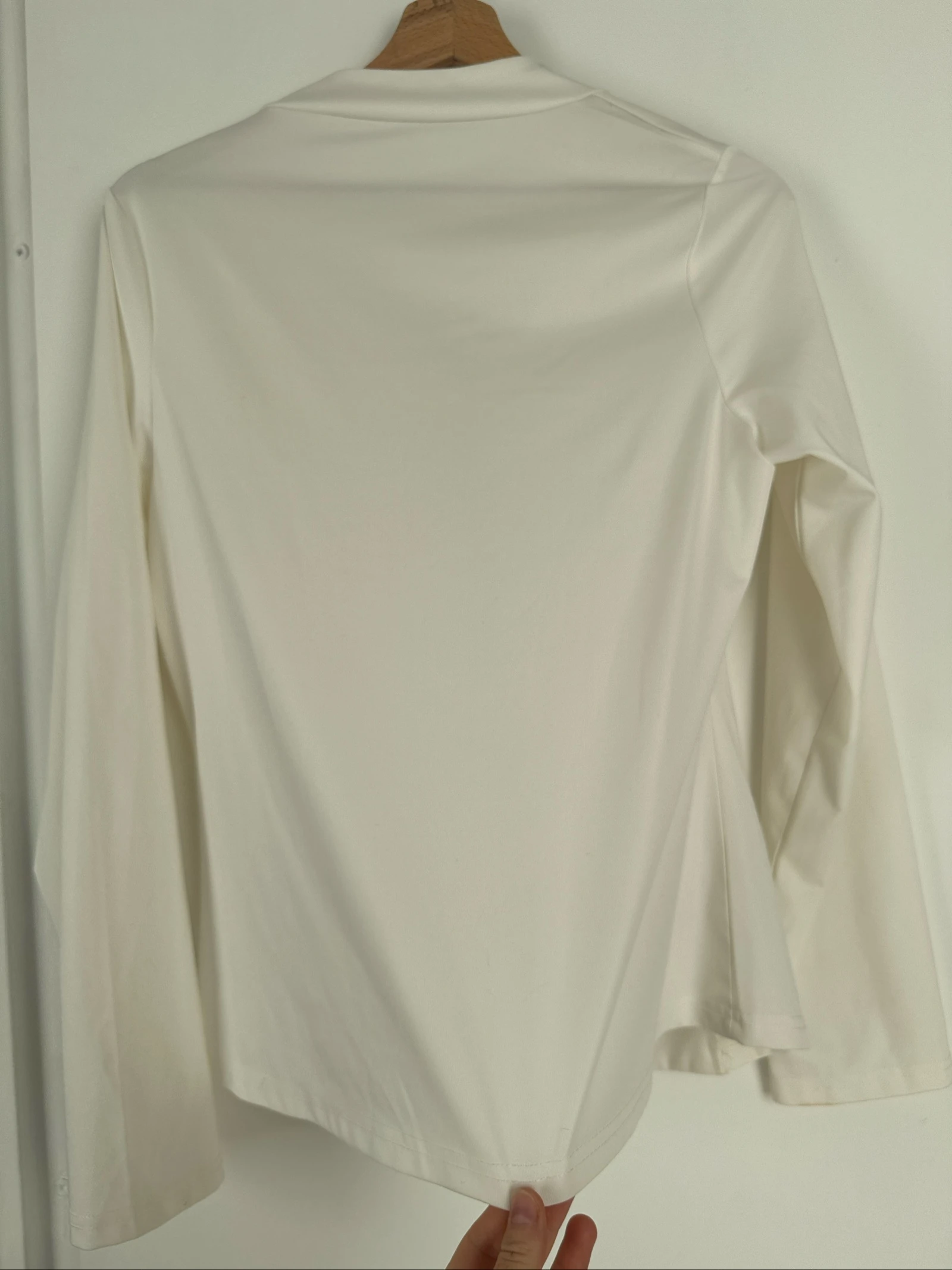 Top y2k mangas longas chique branco claro / écru – Fecho de zíper preto – photo 2